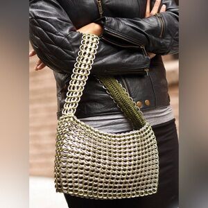 Escama Studio "Socorro" pop tab shoulder bag handmade in Brazil